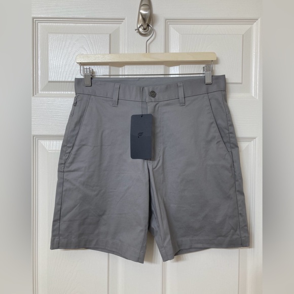 NEW Fabletics Gray The High Side Chino Shorts 29 Golf Athleisure Casual Preppy - Picture 10 of 10